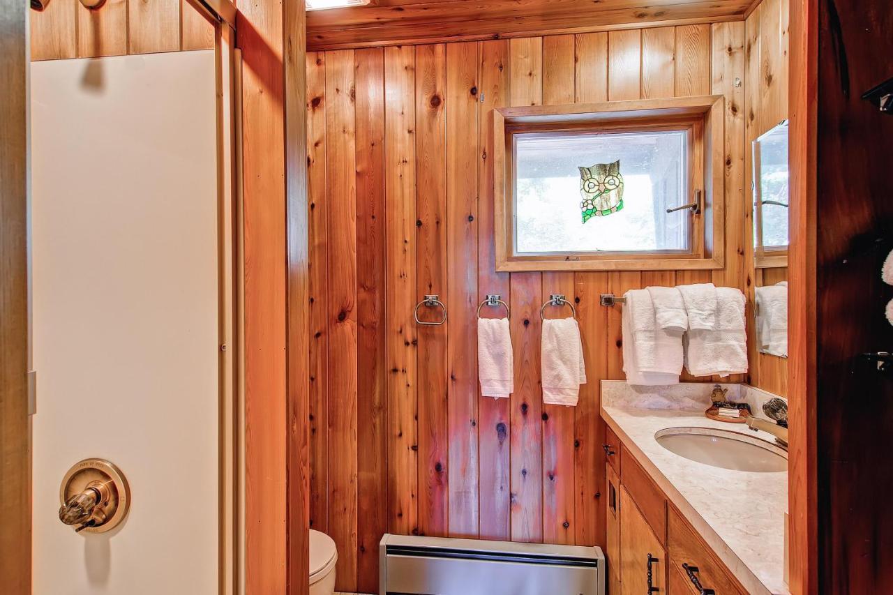 Holiday home Stoneoaks