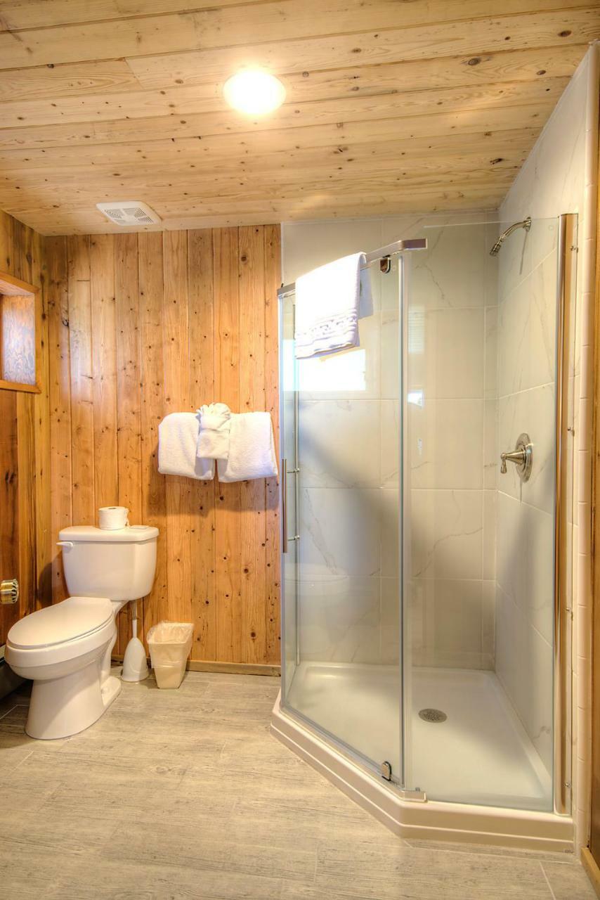 Holiday home Stoneoaks *